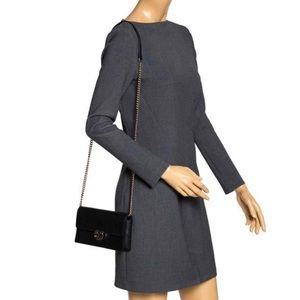 SOLD gucci interlock wallet on chain